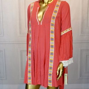 LAST CHANCE!! V-Neck Tunic Top